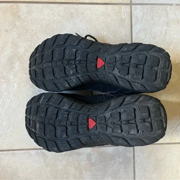 Salomon Men's Black and Red Hiking Shoes - Picture 4 of 5
